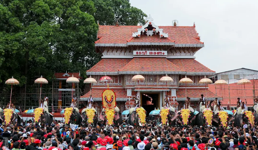 Best Time to Visit Kerala: Weather & Festival Guide